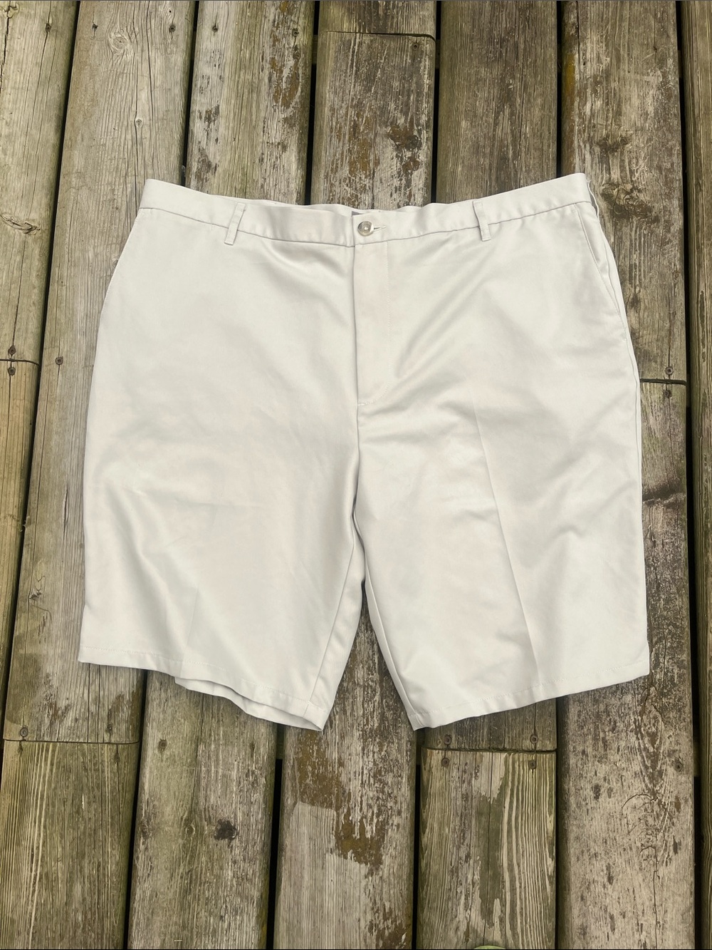 Dockers Flat Front Men's Shorts Size 40